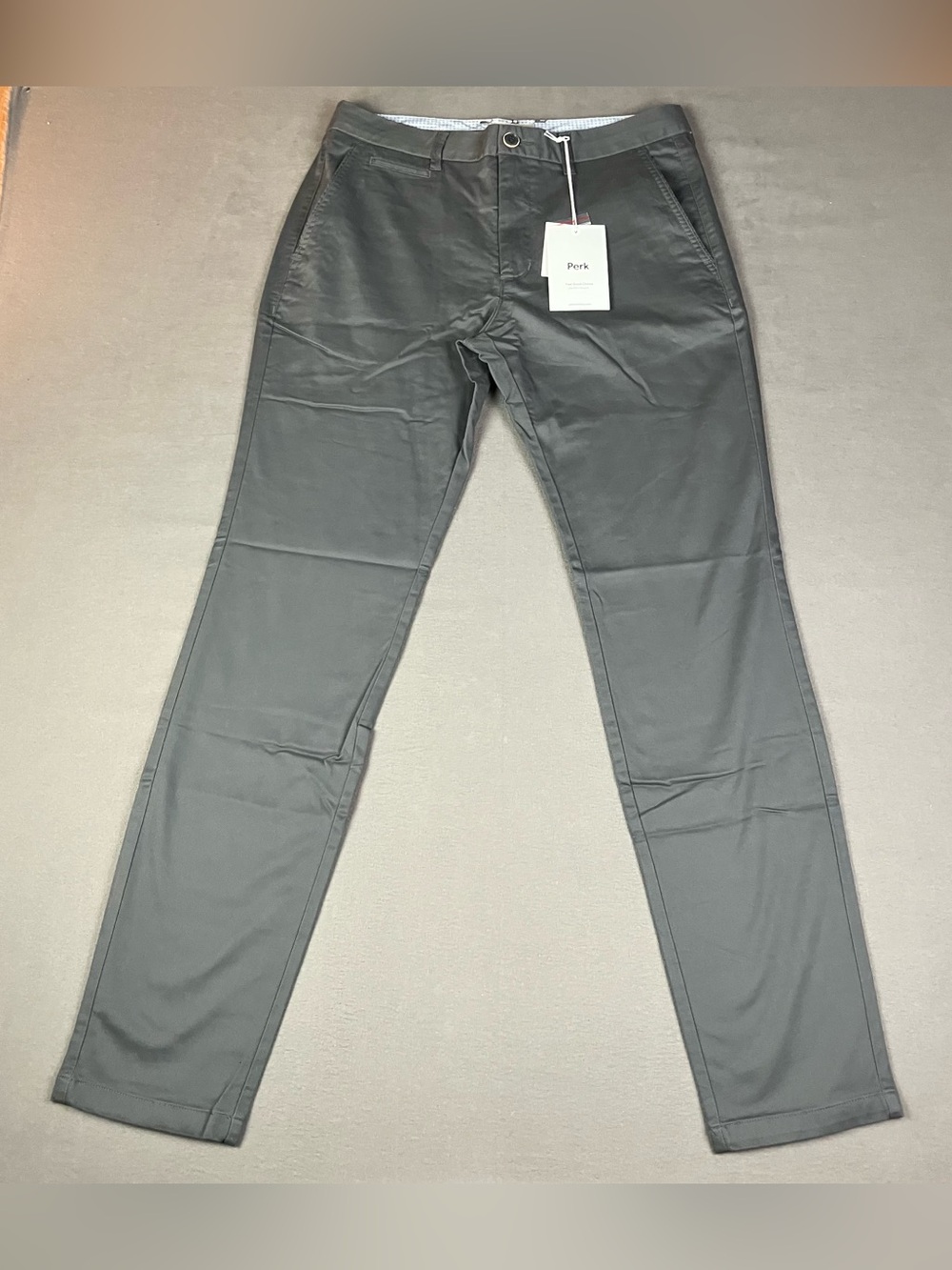 Perk Men's Size 32x34 Feel Good Gray Chinos Pants Slim Fit Stretch NWT!